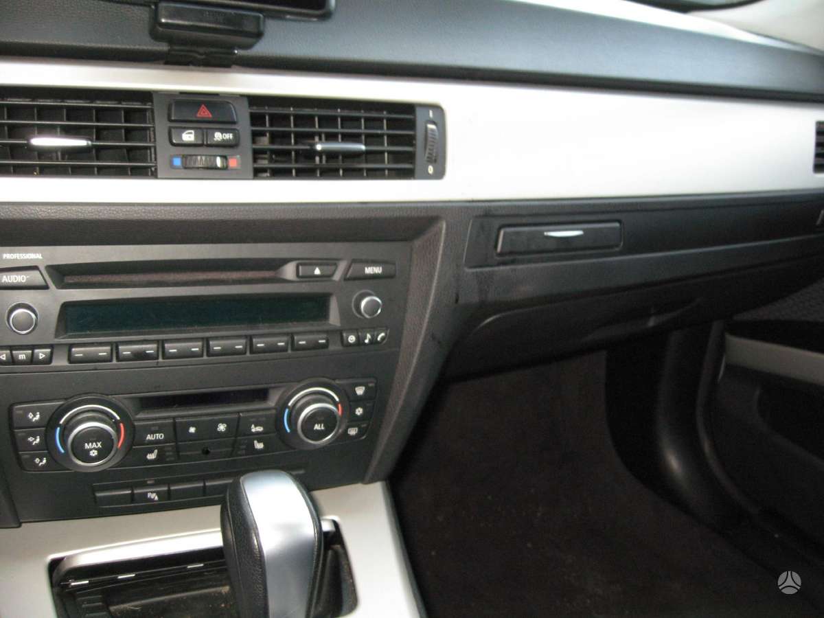 BMW 3 serija