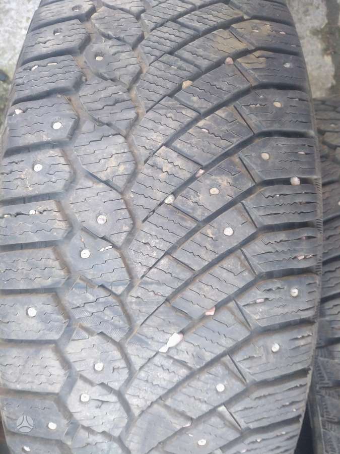Continental, зимние 235/55 R17