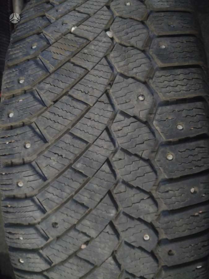 Continental, зимние 235/55 R17