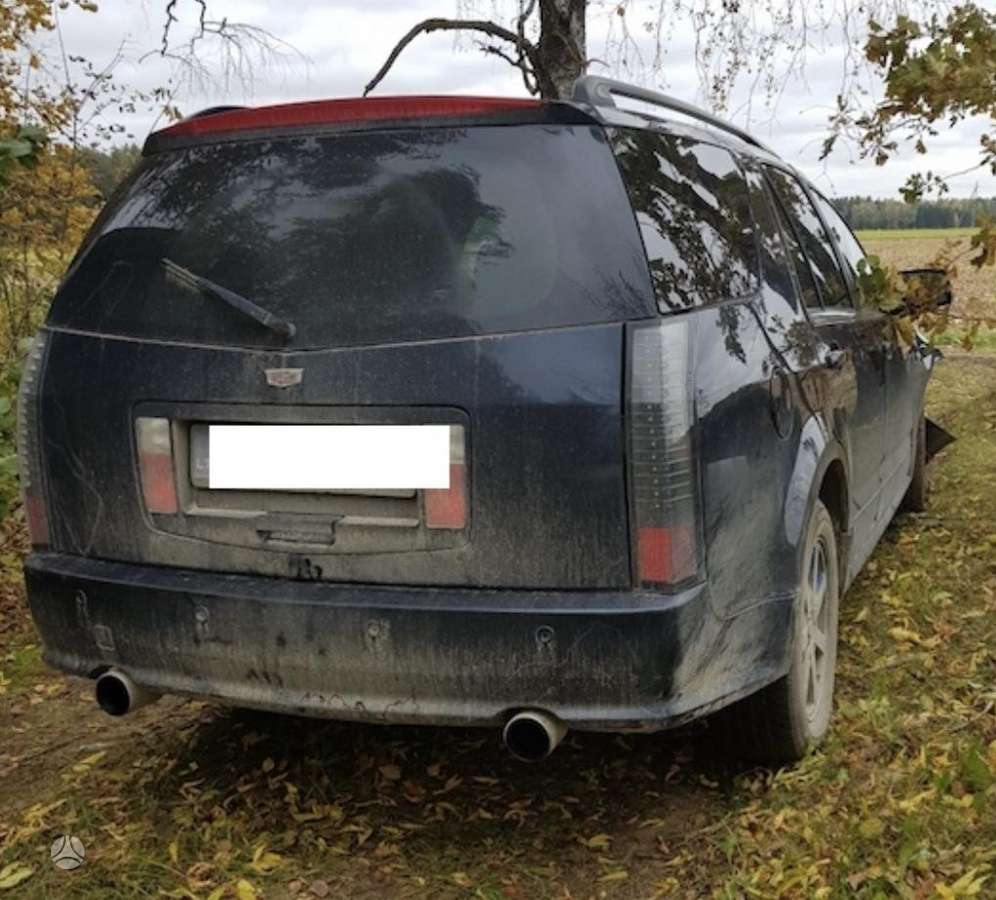 Cadillac SRX dalimis