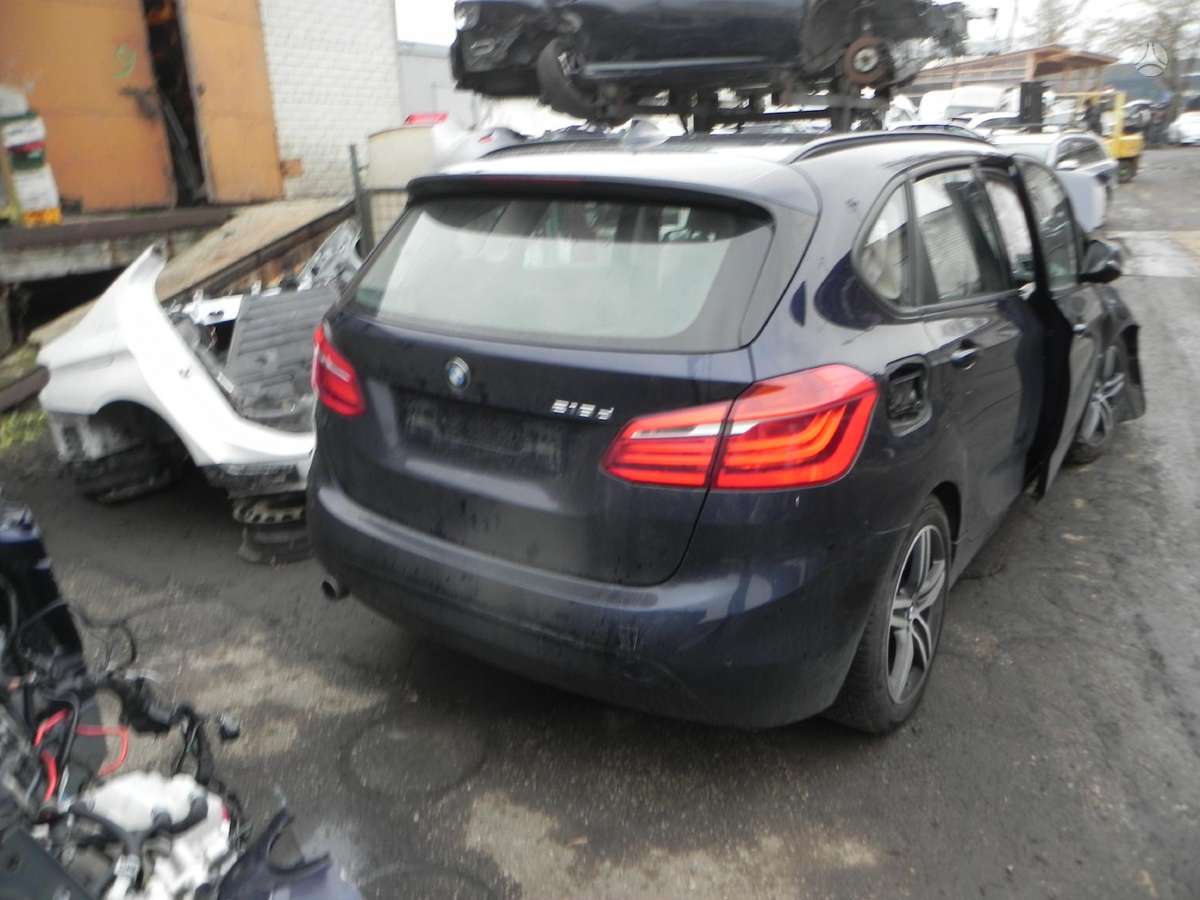 BMW 214 Active Tourer rezerves daļās