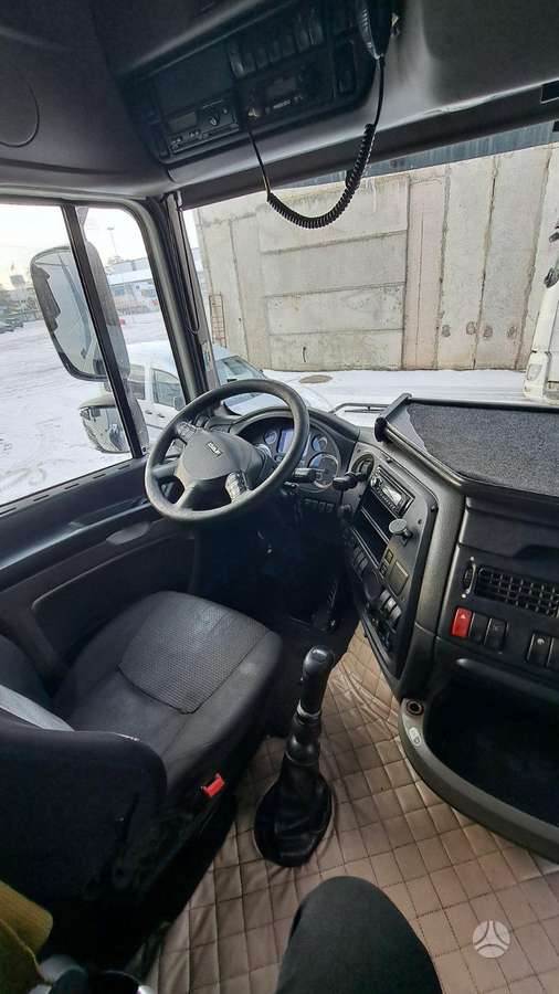 DAF FT XF105, semi-trailer trucks