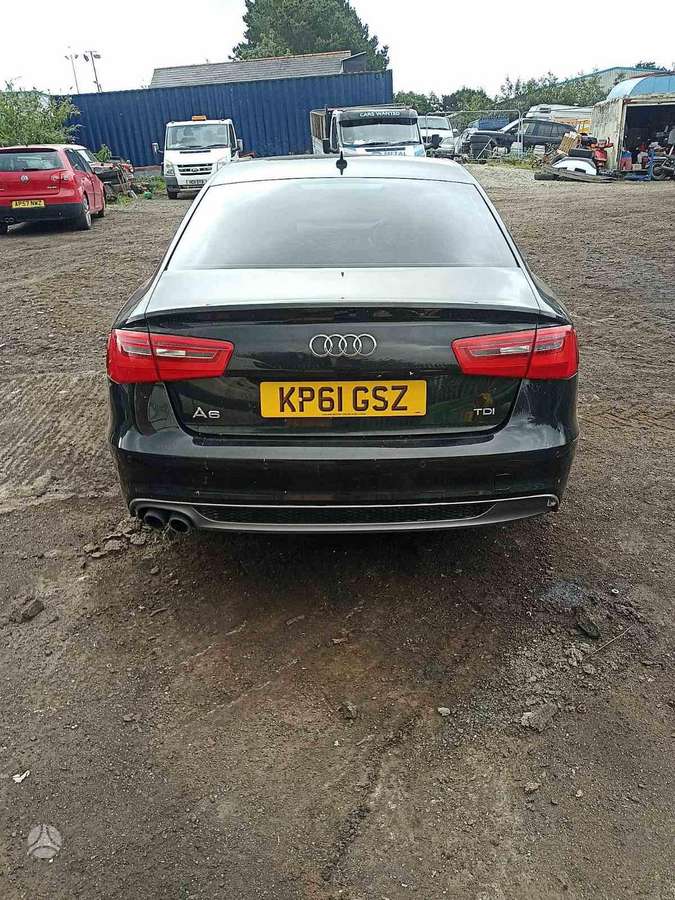 Audi A6 dalimis. Spalvos kodas ly9b