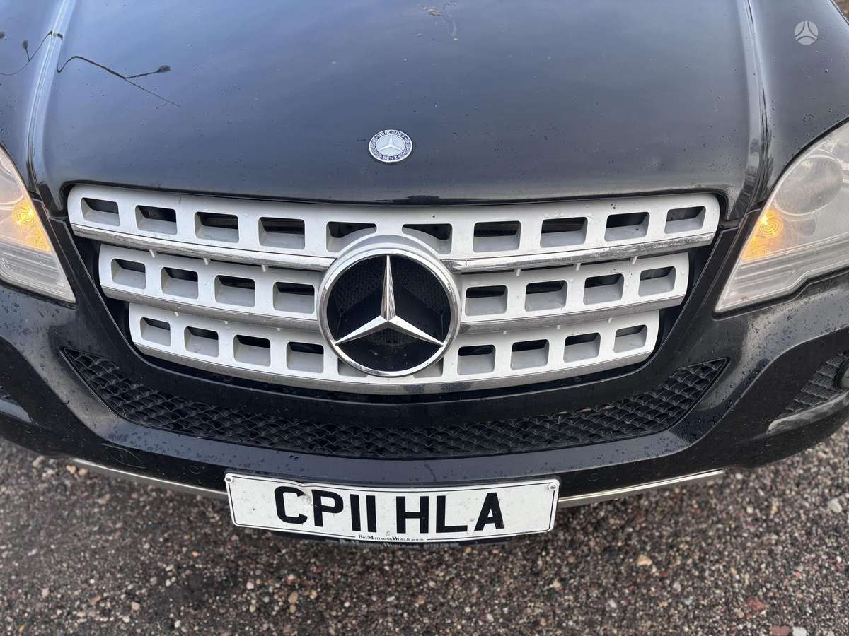Mercedes-Benz ML350