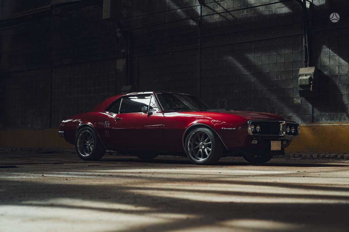 Pontiac Firebird - 11