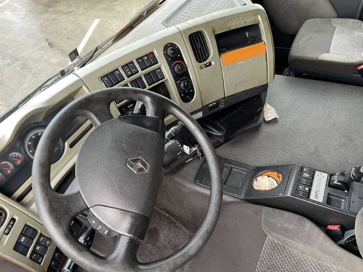Renault Premium 460 dxi EURO 5, 1 miegamoji vieta