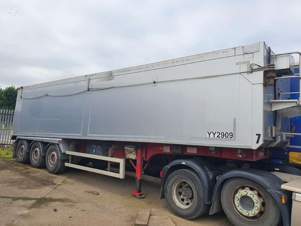 Fruehauf, pašizgāzēji