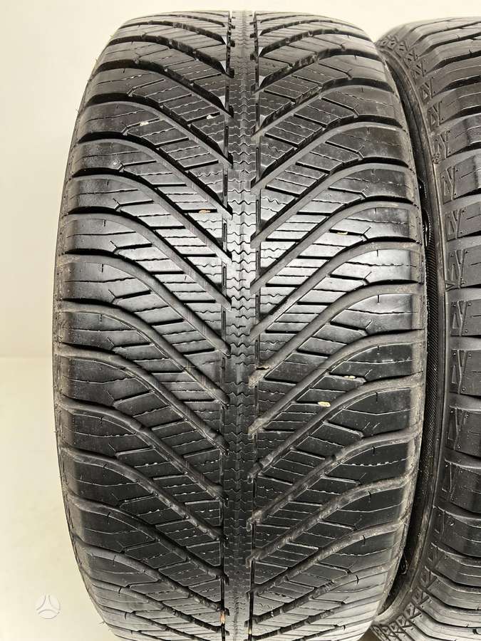 Goodyear Vector4Seasons, всесезонные 225/45 R17