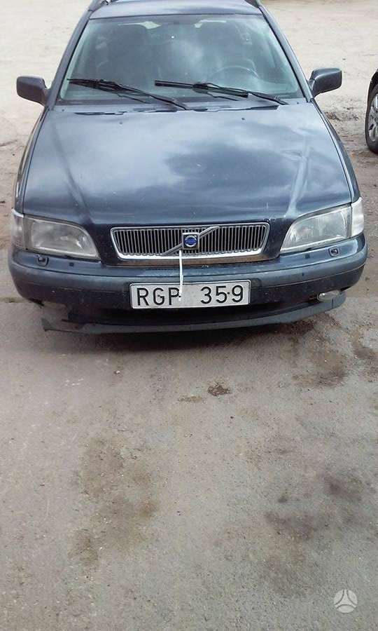 Volvo V40