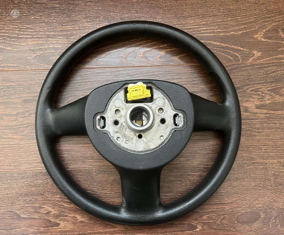 Volkswagen Golf, 61815052B, рули