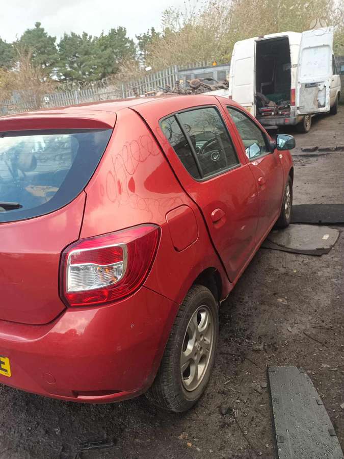 Dacia Sandero for parts