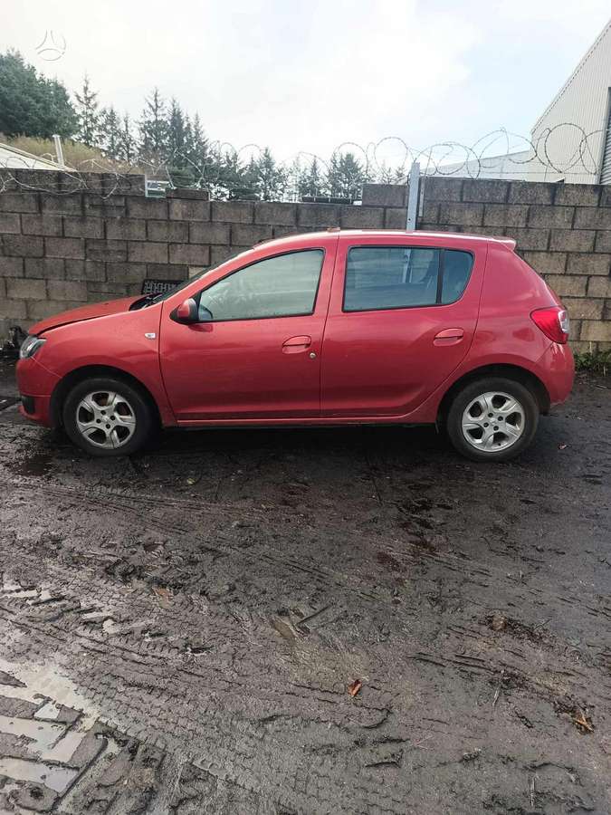 Dacia Sandero for parts