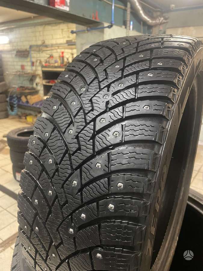 Pirelli Ice zero 2, žieminės 235/60 R18