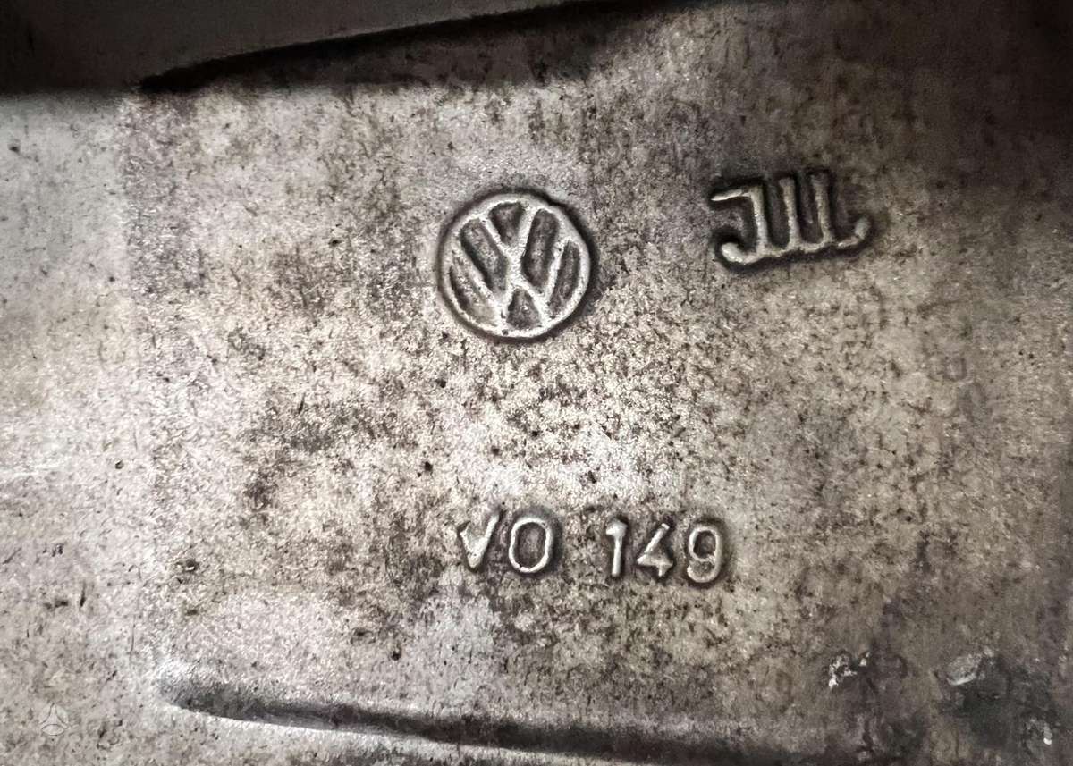 Volkswagen, light alloy, R17