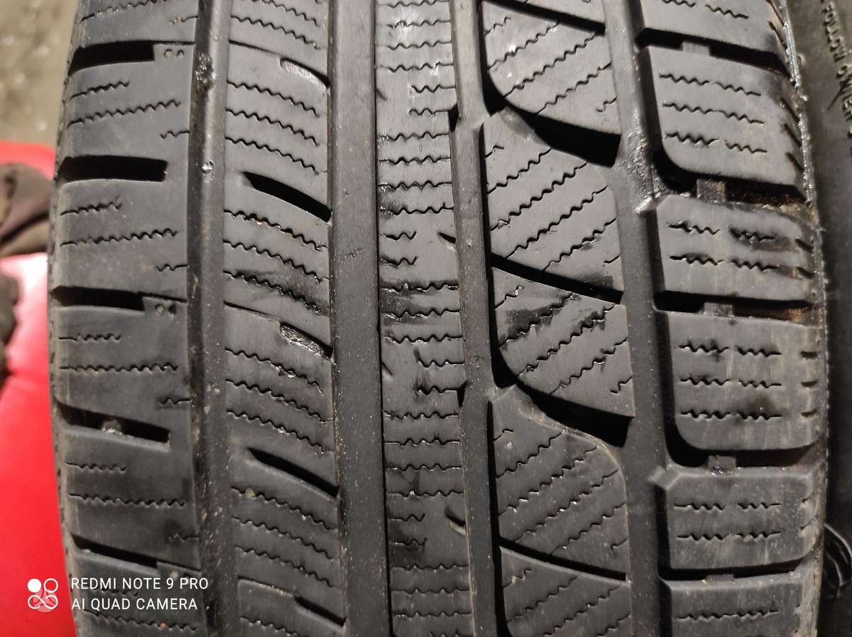 Hankook, žieminės 215/65 R17