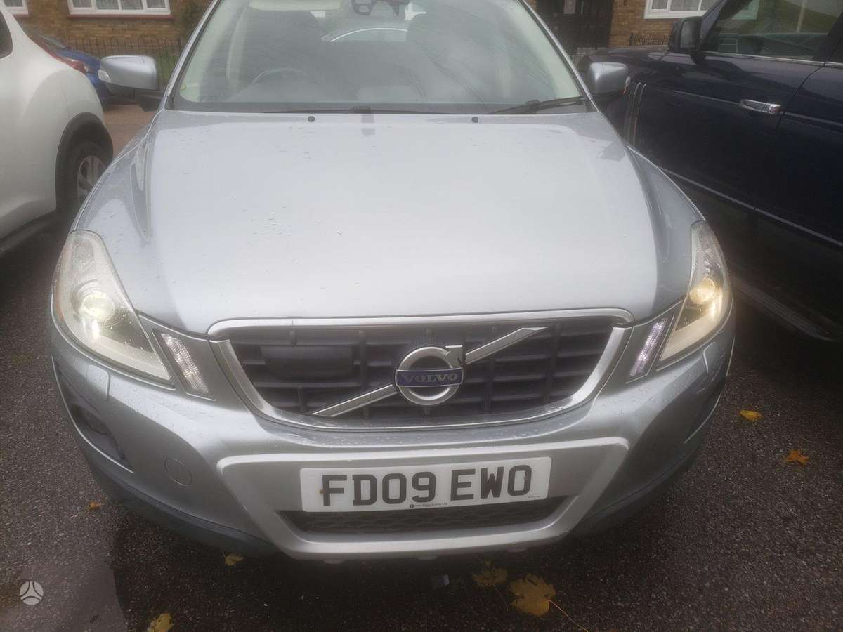 Volvo XC60 Spalvos477 426