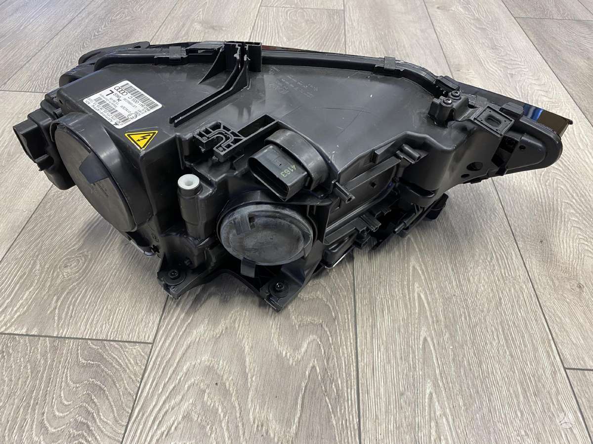 Audi A4 lights
