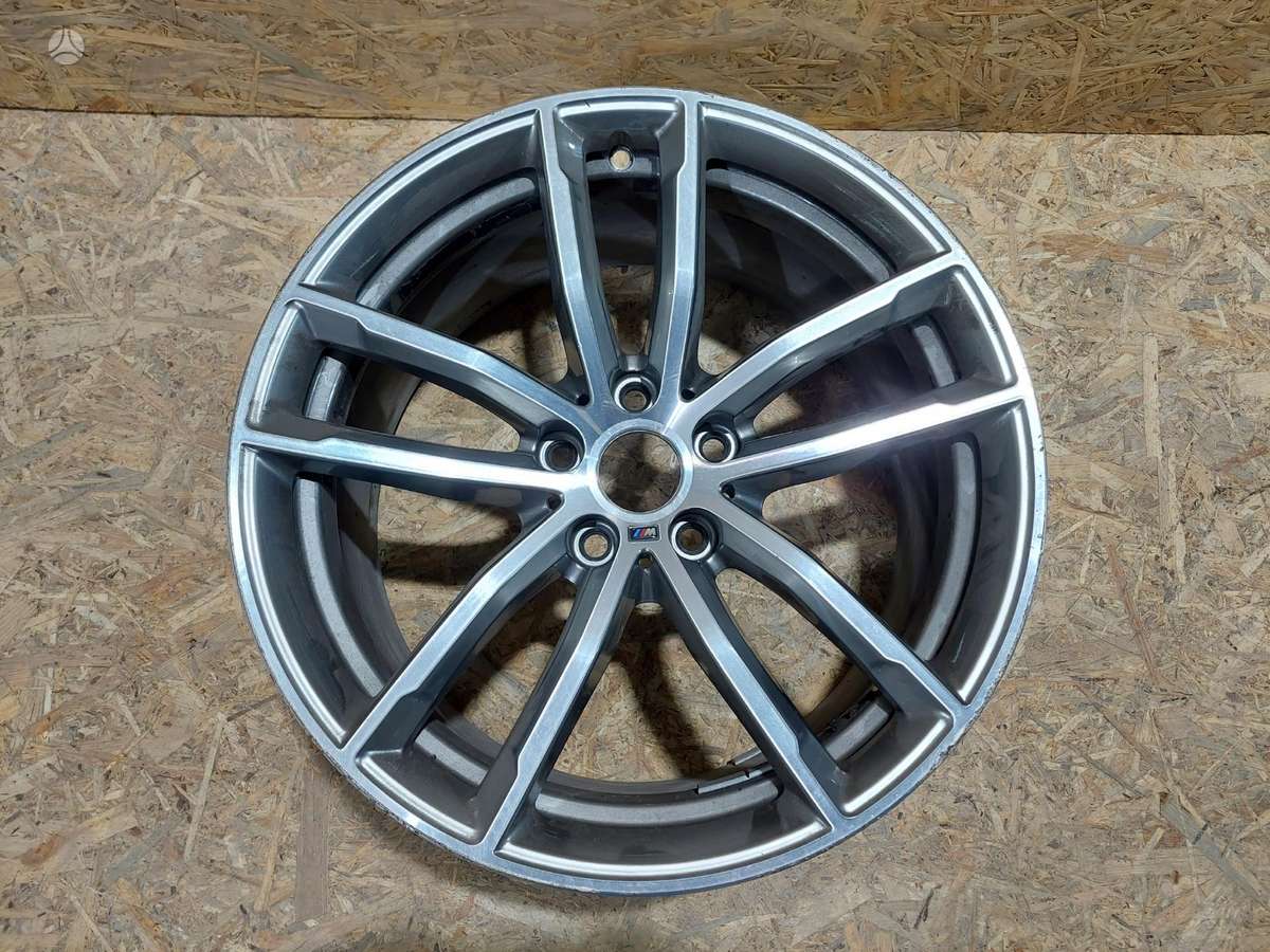 BMW 3 serija, 3642002, Cen18642