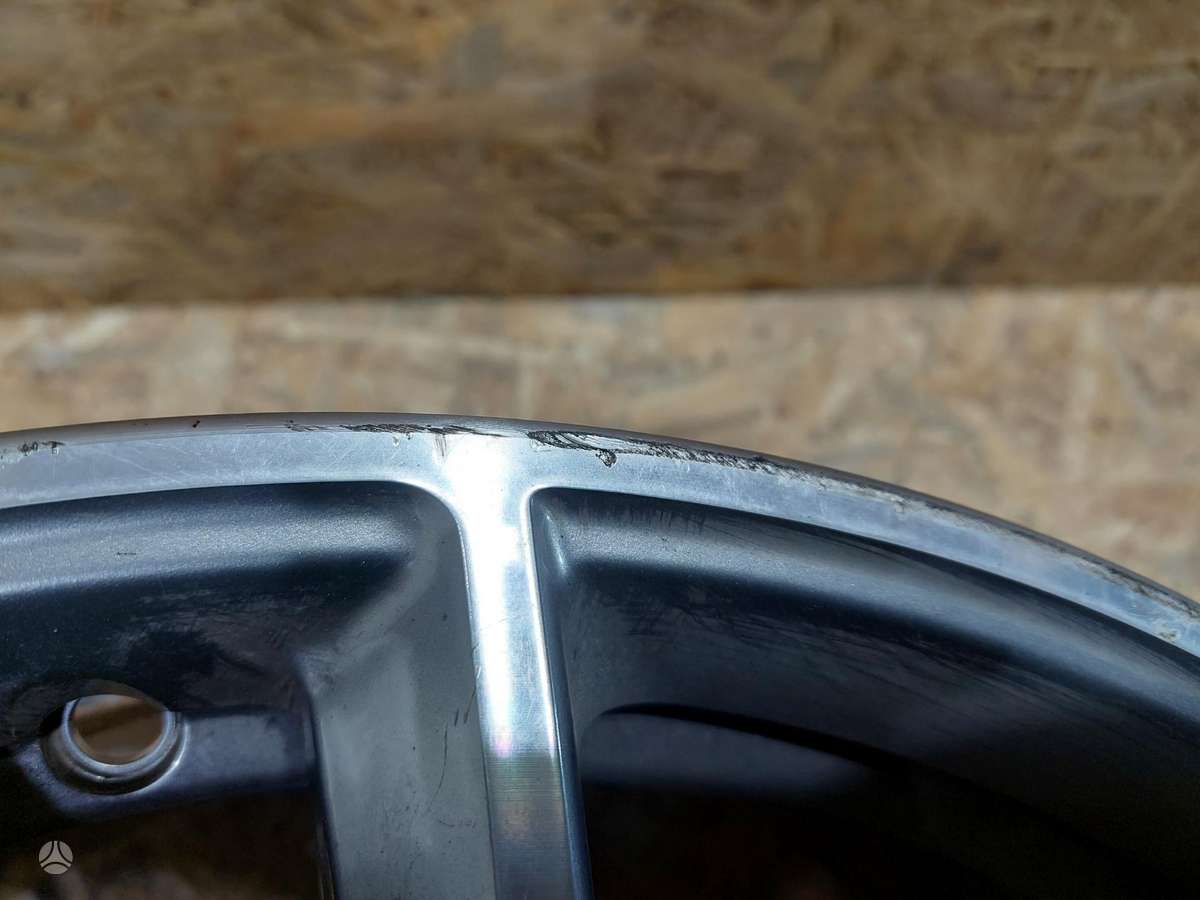 BMW 3 serija, 3642002, Cen18642