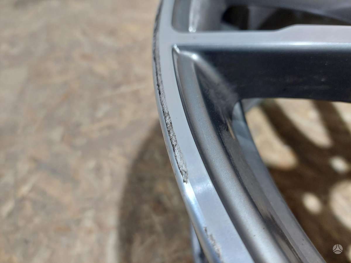 BMW 3 serija, 3642002, Cen18642