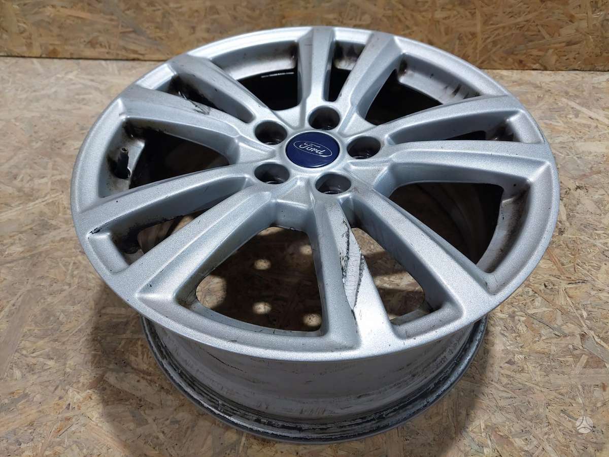 Ford Kuga, 8J5C1007B1A, Cen18646
