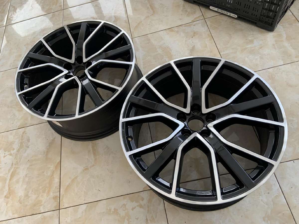 Audi 4K8601025Q, light alloy, R21