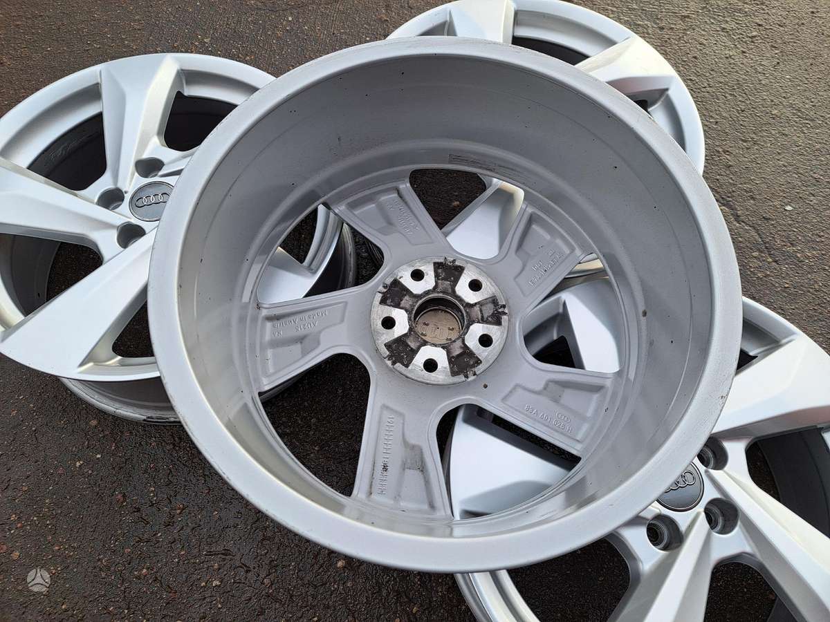 Audi Q3 / Tiguan, light alloy, R18