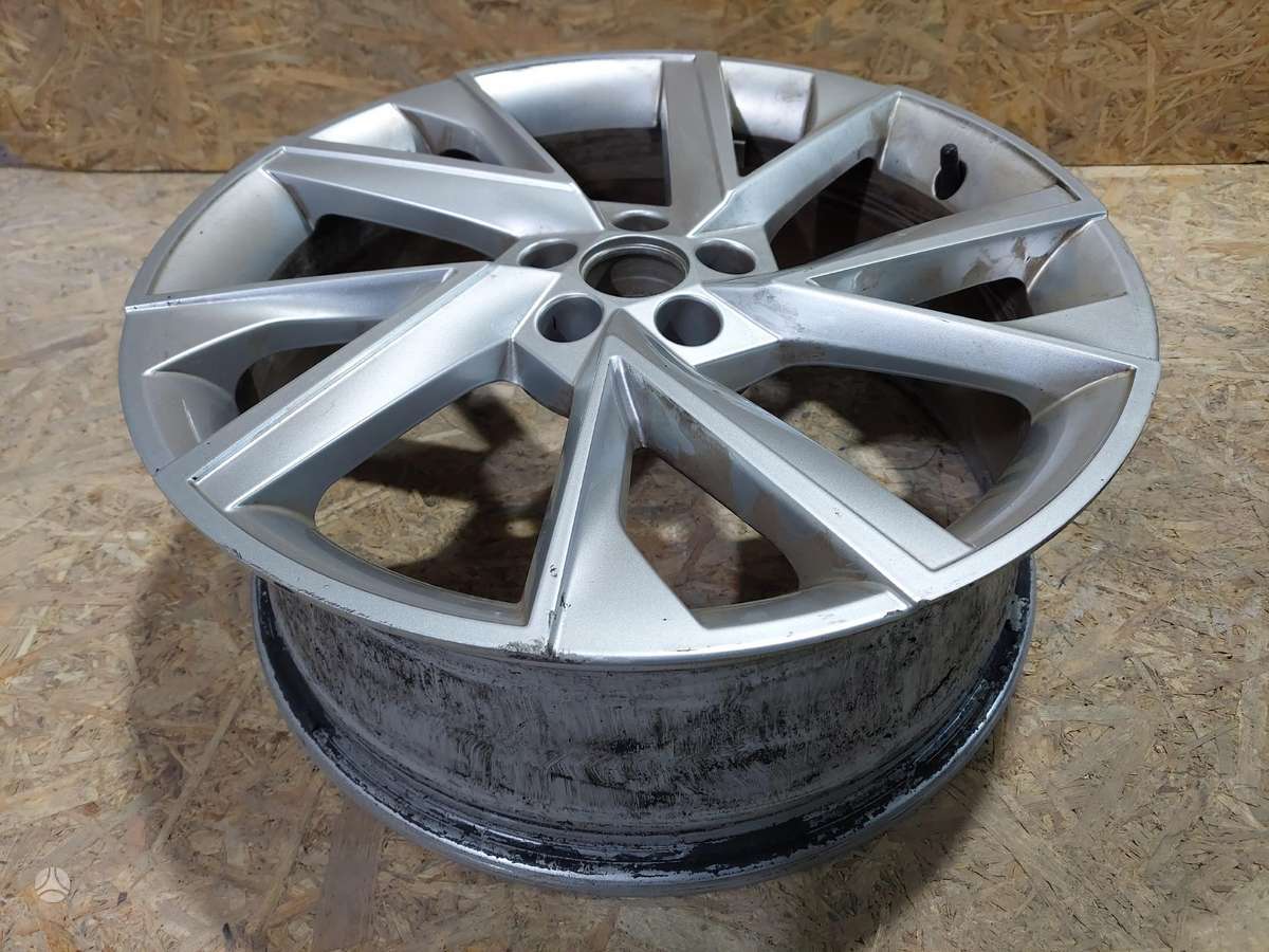 Skoda Scala, 657601025, Cen18671