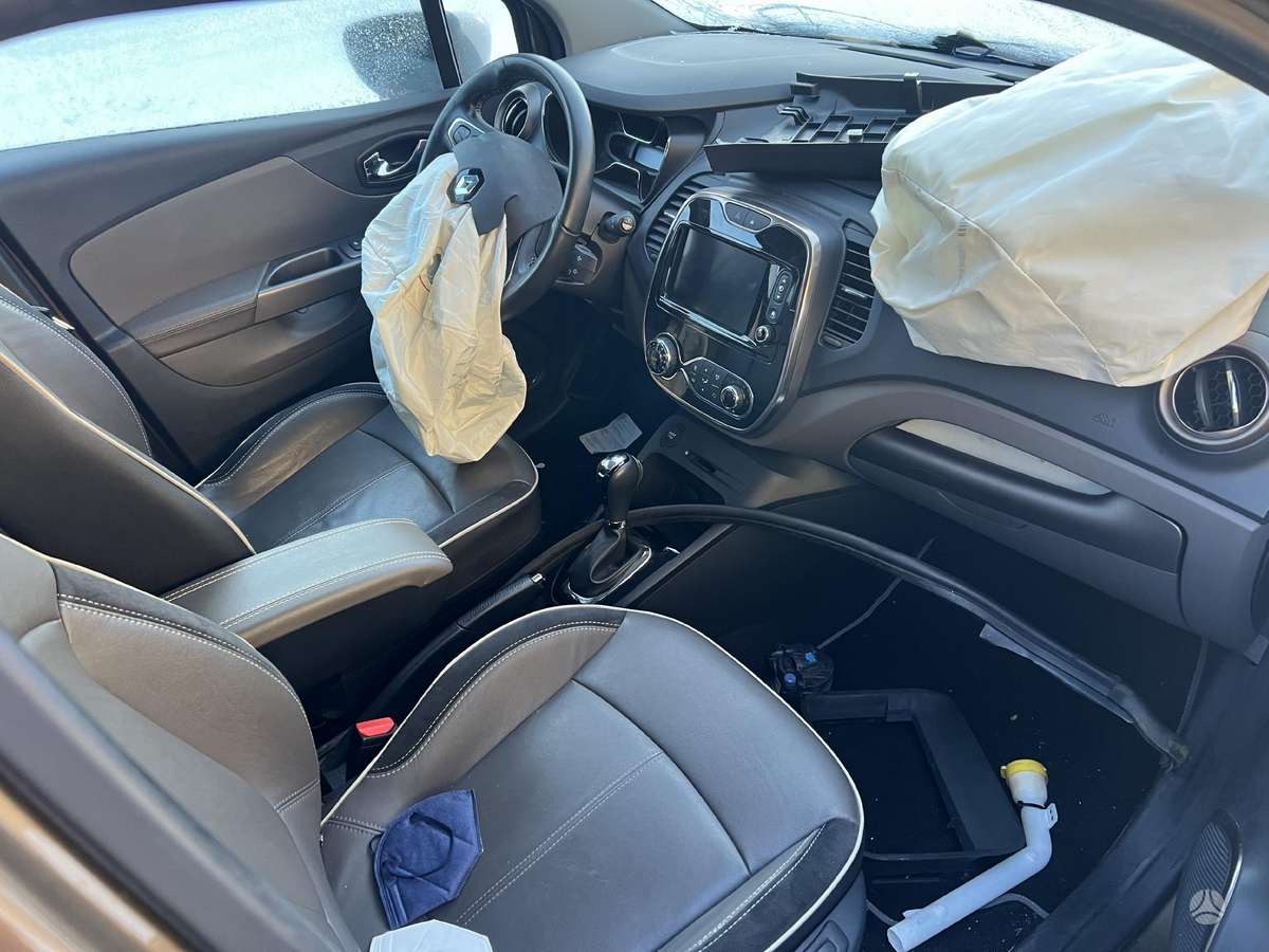 Renault Captur по частям. Vokietija 40tkm