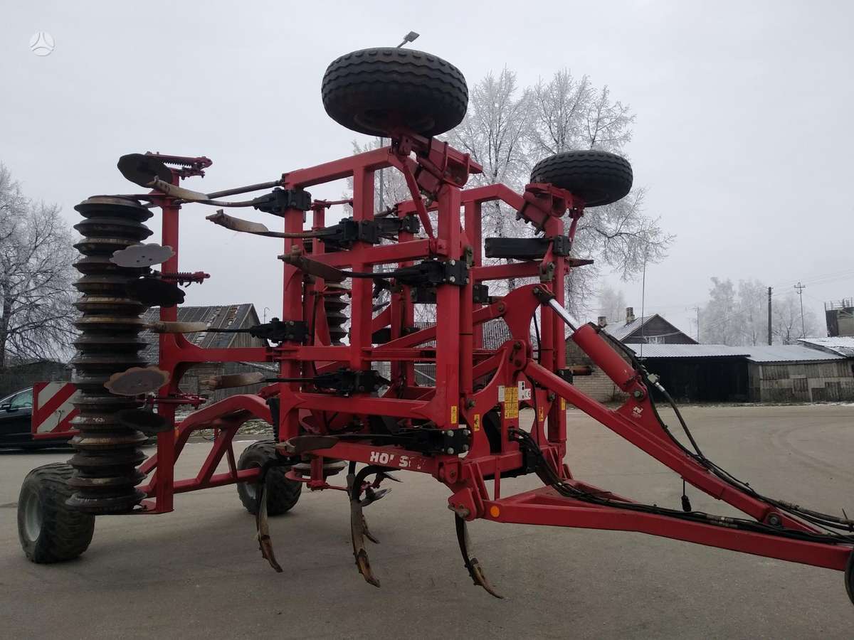 Horsch Terrano 5 FX, scrapers, scrubbers