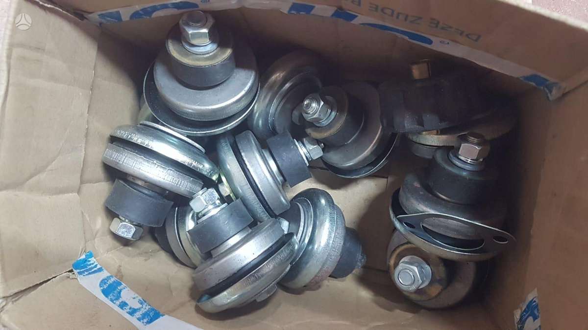 UAZ 469 kėbulo dalys