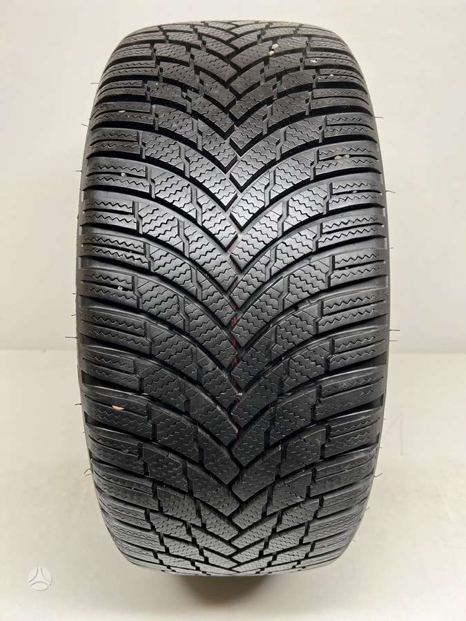 Firestone WinterHawk 4 2024m, winter 225/40 R18