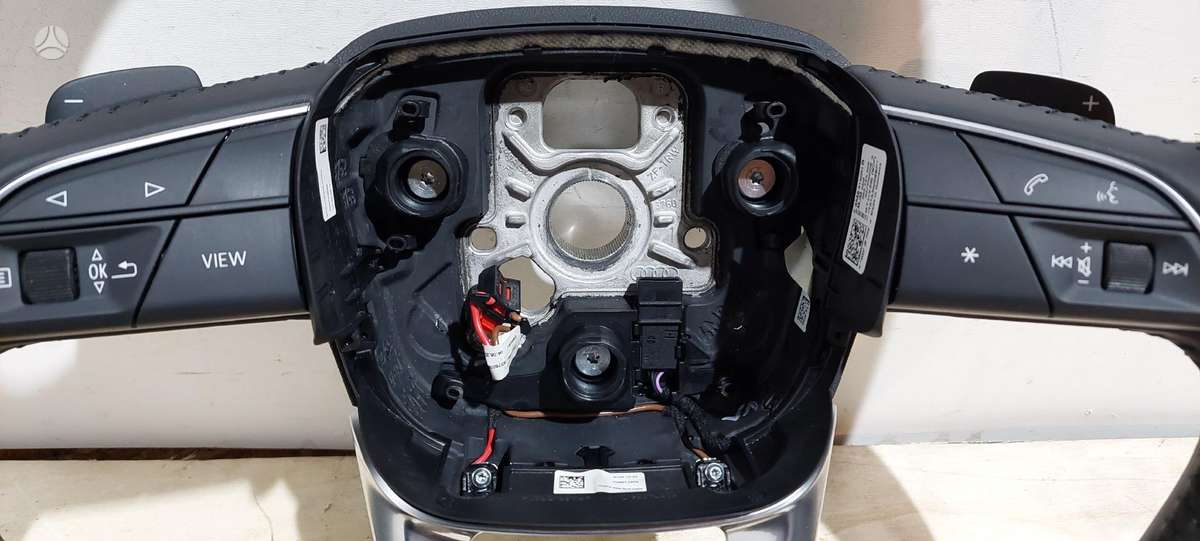 Audi Q8, 4M8419091B, Cen14177