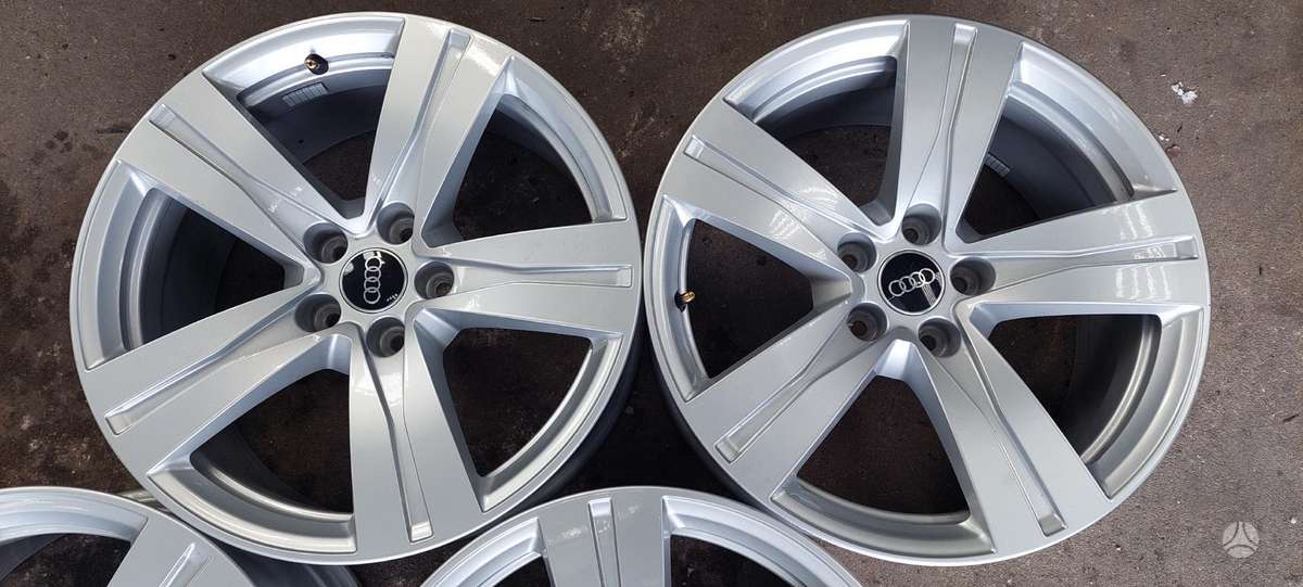Audi, light alloy, R18