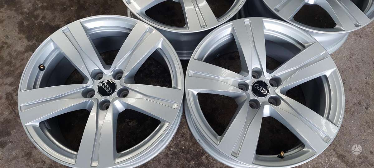 Audi, light alloy, R18