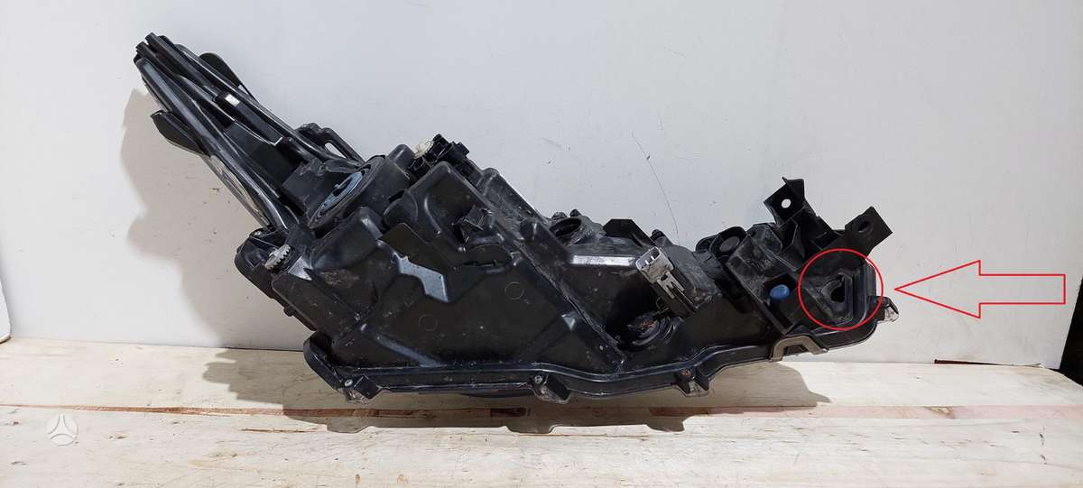Toyota Corolla, 8115002T3100, Cen14213