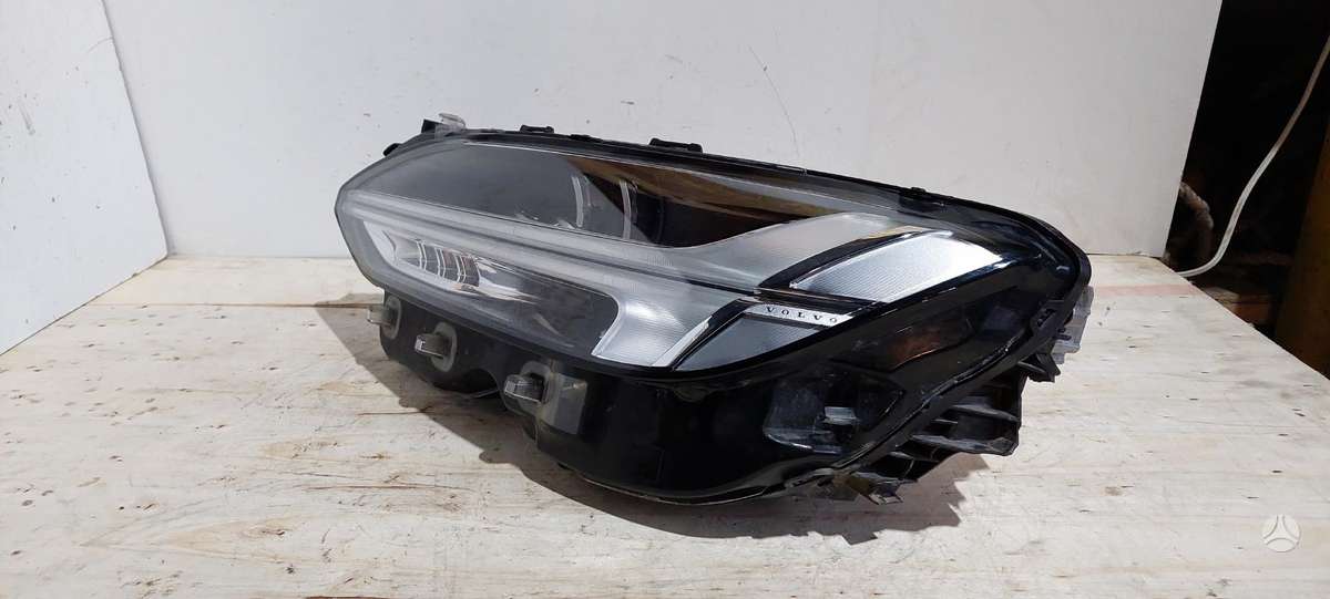Volvo V90, 31655927, Cen14690