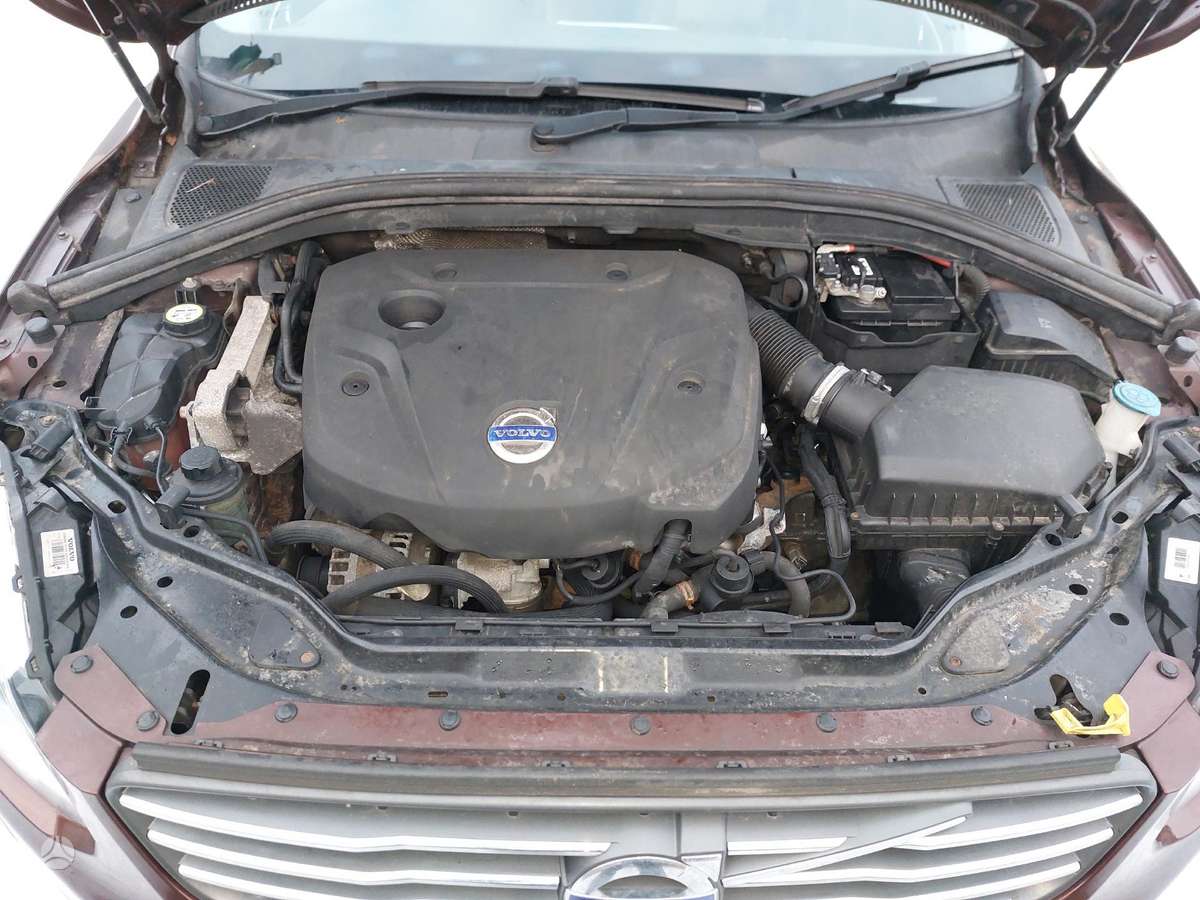Volvo XC60 Spalva712