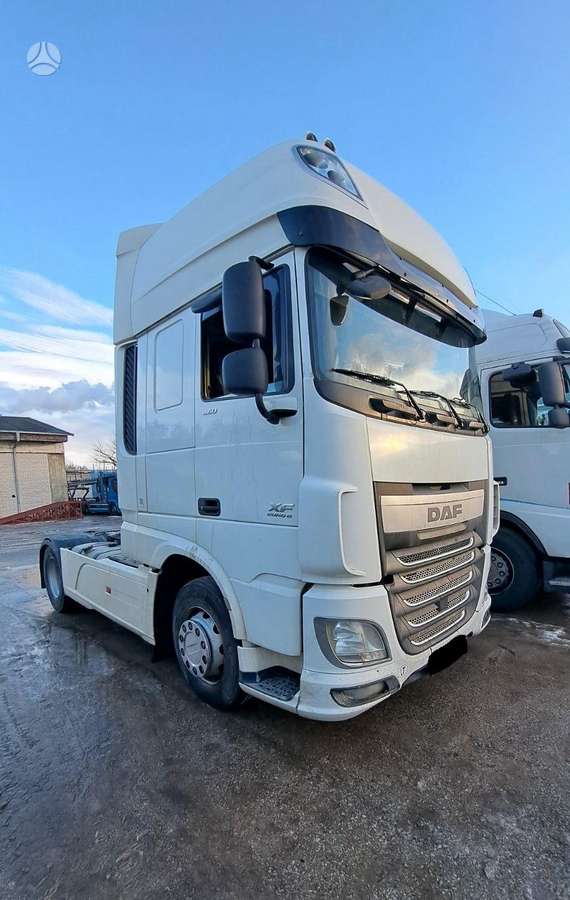 DAF XF460FT, semi-trailer trucks