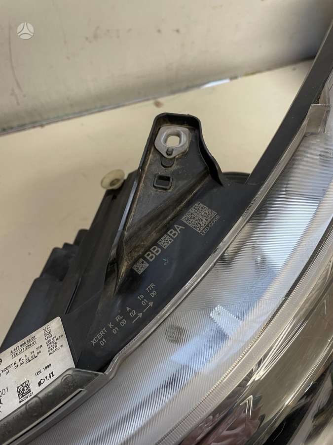 Mercedes-Benz V klasė lights