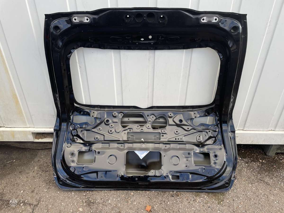 Toyota RAV4 hood (front, rear)