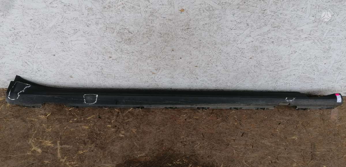 Porsche Taycan, 9J1854884H, Cen14368