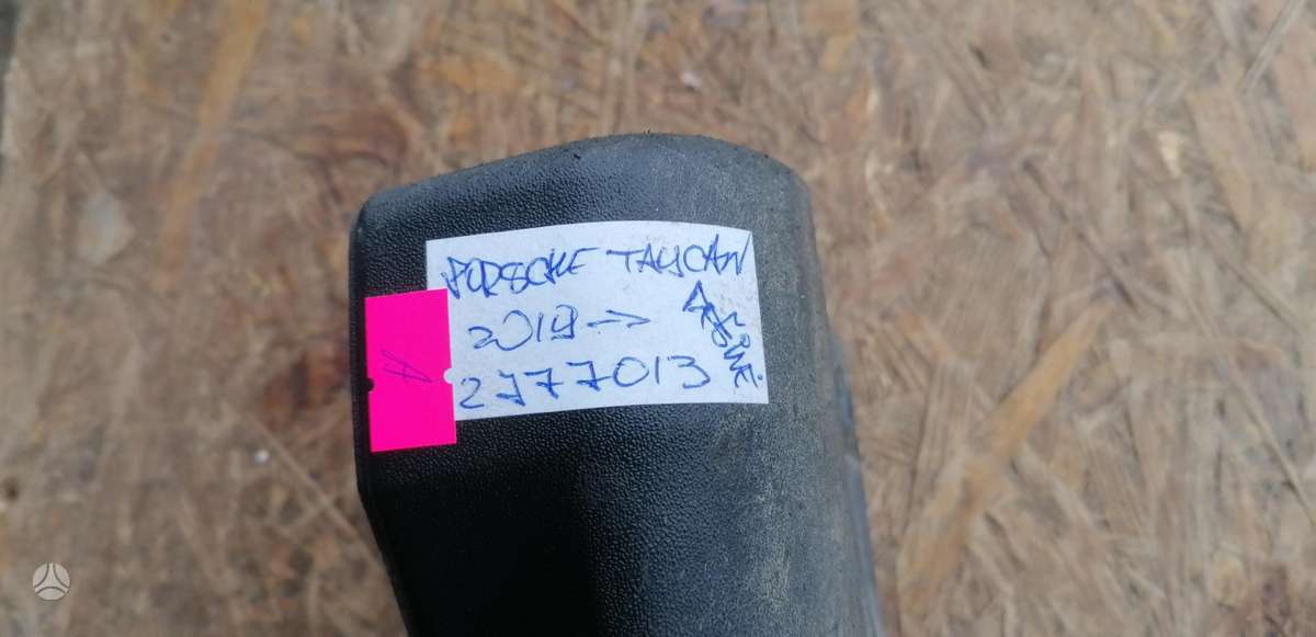 Porsche Taycan, 9J1854884H, Cen14368