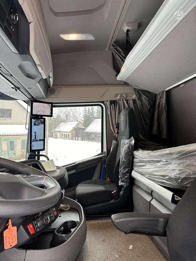 DAF XF 530, 2 спальных места