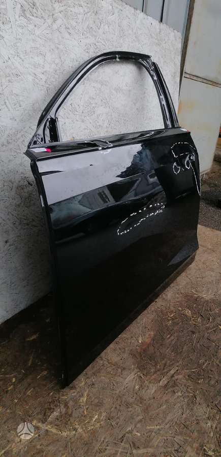 Audi A8 Cen14336