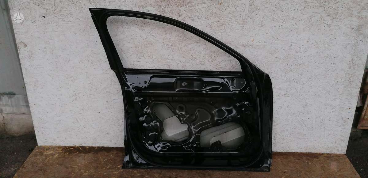 Audi A8 Cen14336