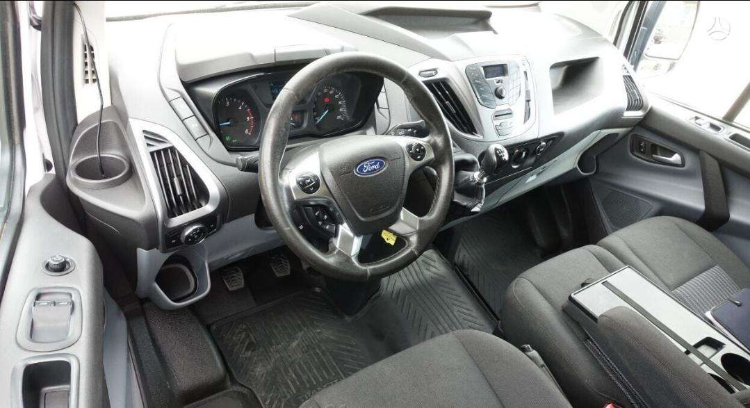Ford Transit Custom dalimis. Dalimis