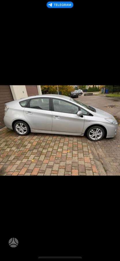 Toyota Prius, hatchback