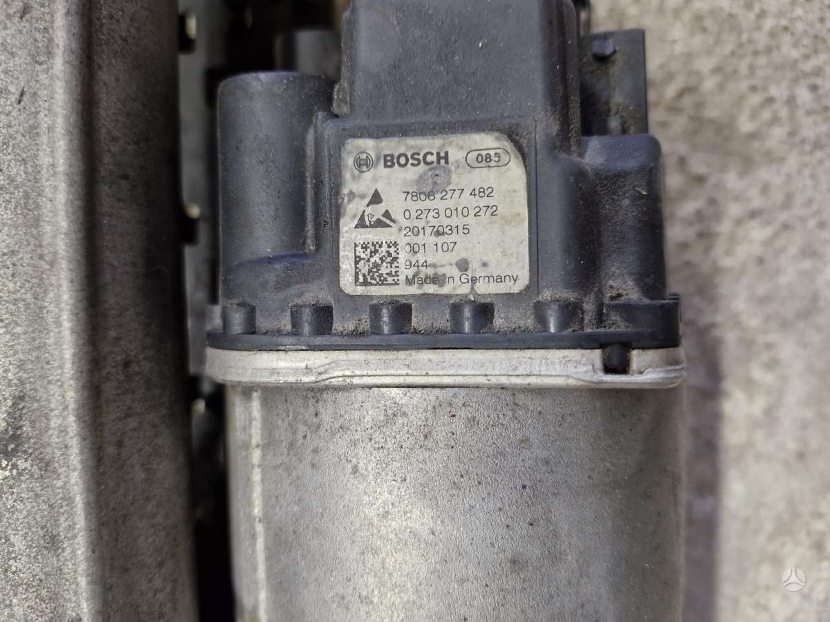 BMW 5 serija, 3243-6789688-02, детали шасси