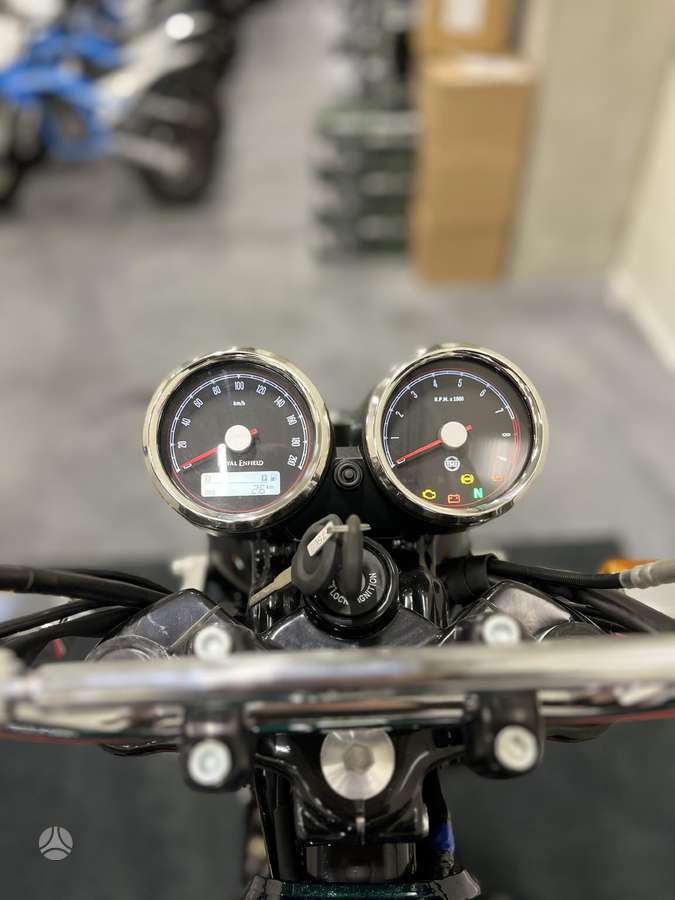 Royal Enfield INTERCEPTOR 648cc, street / classic